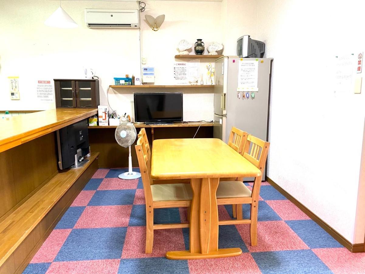ゲストハウス あぱらぎ Guesthouse Aparagi Ishigaki  Exterior photo
