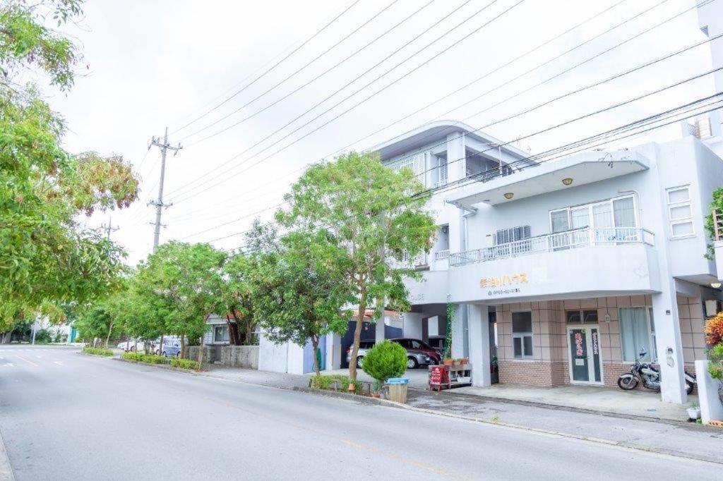 ゲストハウス あぱらぎ Guesthouse Aparagi Ishigaki  Exterior photo